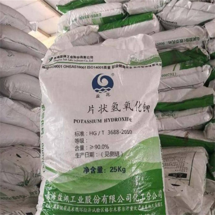 美女操自己网站
